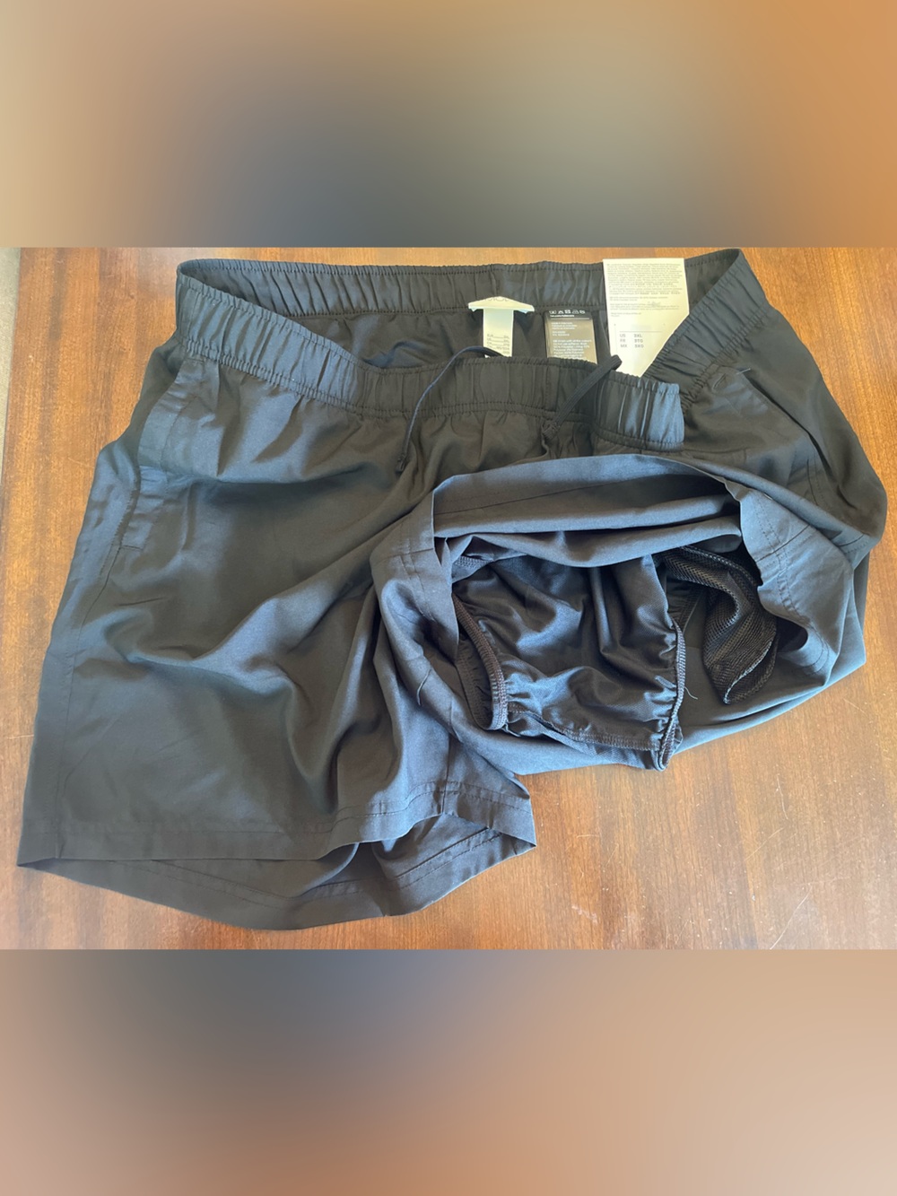 NWT HM Move Women’s Running Shorts - Picture 4 of 10